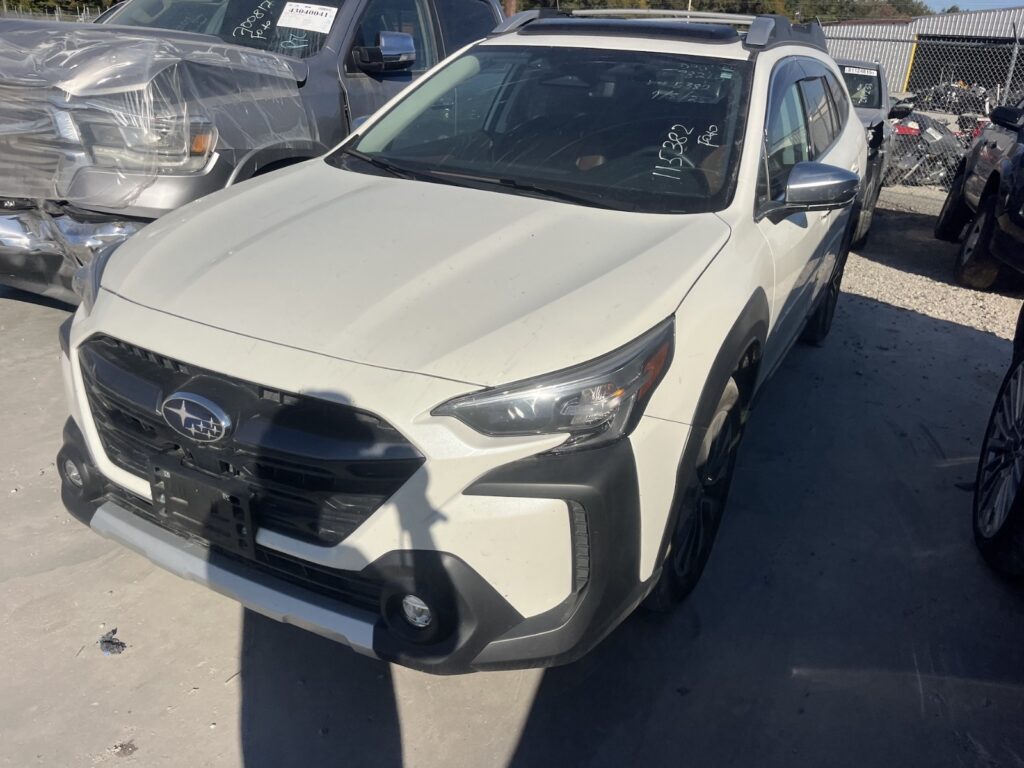2023 Subaru Outback, Touring Xt